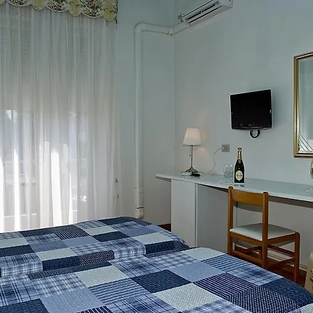 Grand Plaza
