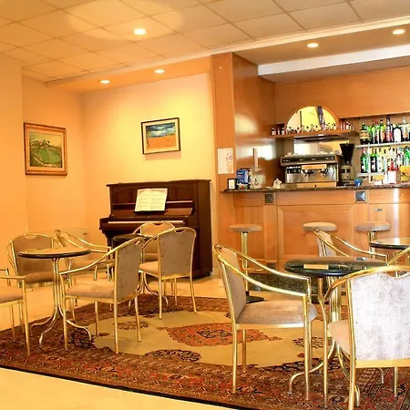 Grand Plaza Otel